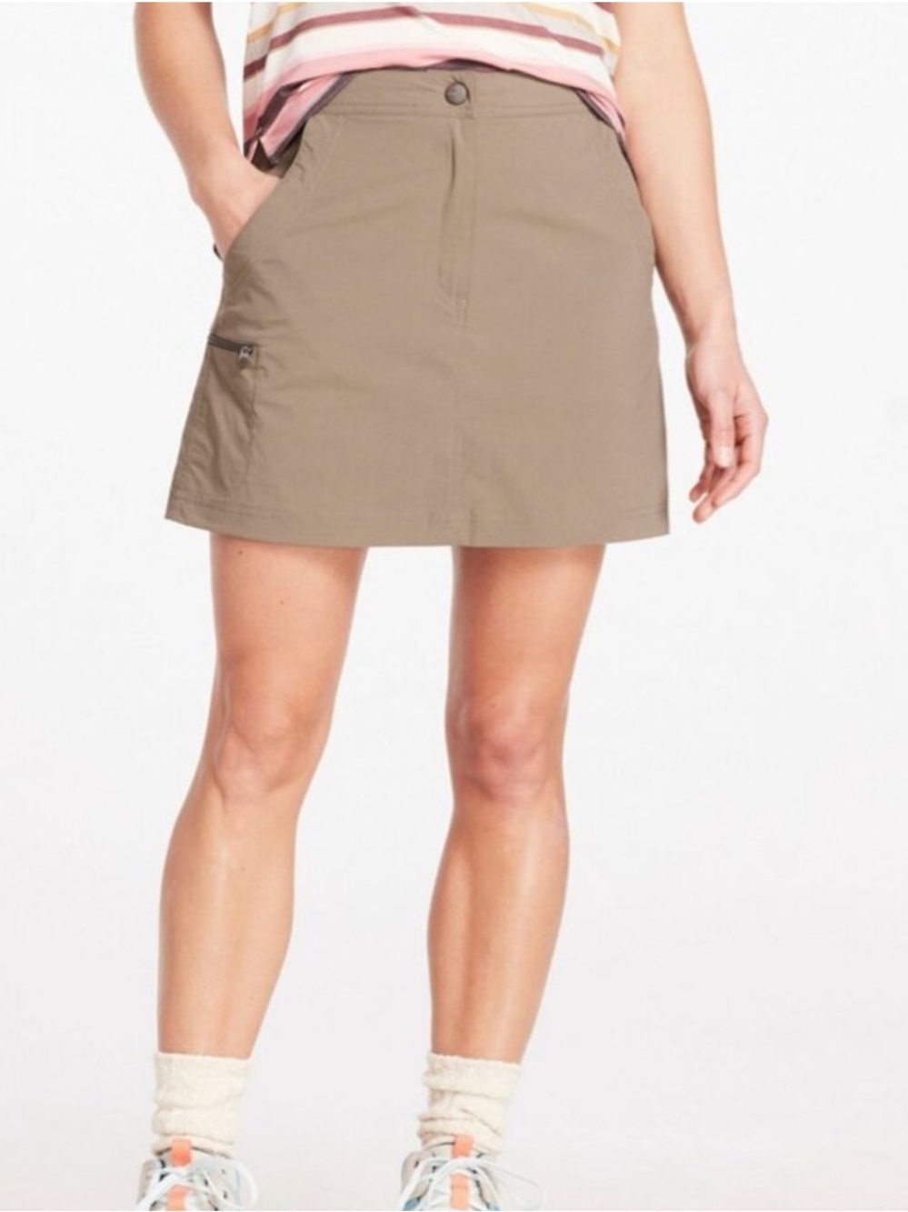 L.L. Bean Skort Shorts Skirt Tan Nylon Hiking Outdoors Adjustable Waist Size 10